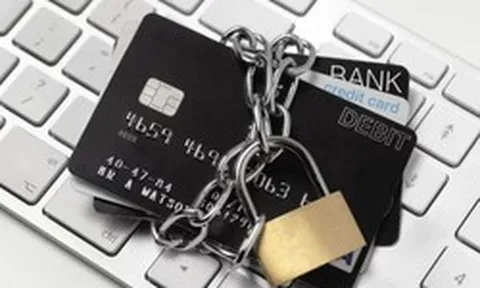 Cơ quan Thuế yêu cầu các ngân hàng lập tức phong tỏa tài khoản của người dùng trong trường hợp sau