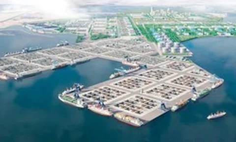 Việt Nam sắp có siêu cảng 50.000 tỷ đồng nối dự án 16 tỷ USD, kỳ vọng cạnh tranh với Malaysia, Thái Lan