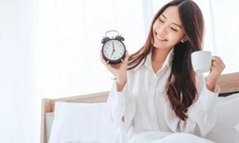 Uống nhầm cốc nước sau khi thức dậy có thể gây co thắt dạ dày, uống đúng lại giúp giảm cân: Nhiều người vẫn uống sai mà không biết