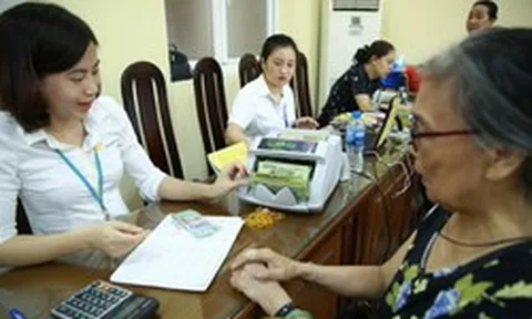 Từ 5/10, những người từ 70 đến dưới 75 tuổi chú ý thông tin sau liên quan đến trợ cấp hưu trí hàng tháng
